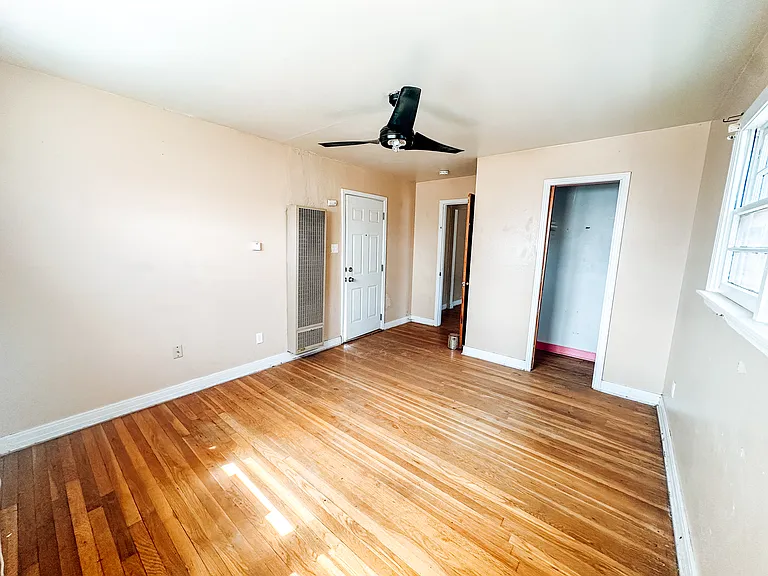 3207 Amherst St — Photo 5