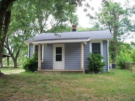 1st image of 4308 1st St