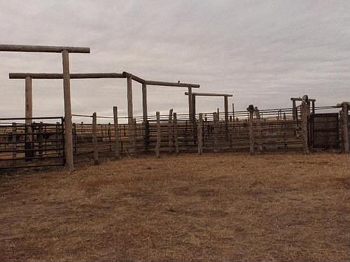 4th image of 3078 Road 55 E