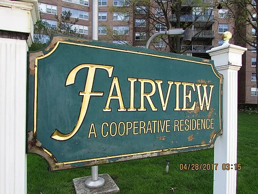 Sold by NY Metro Realty Group | media 27