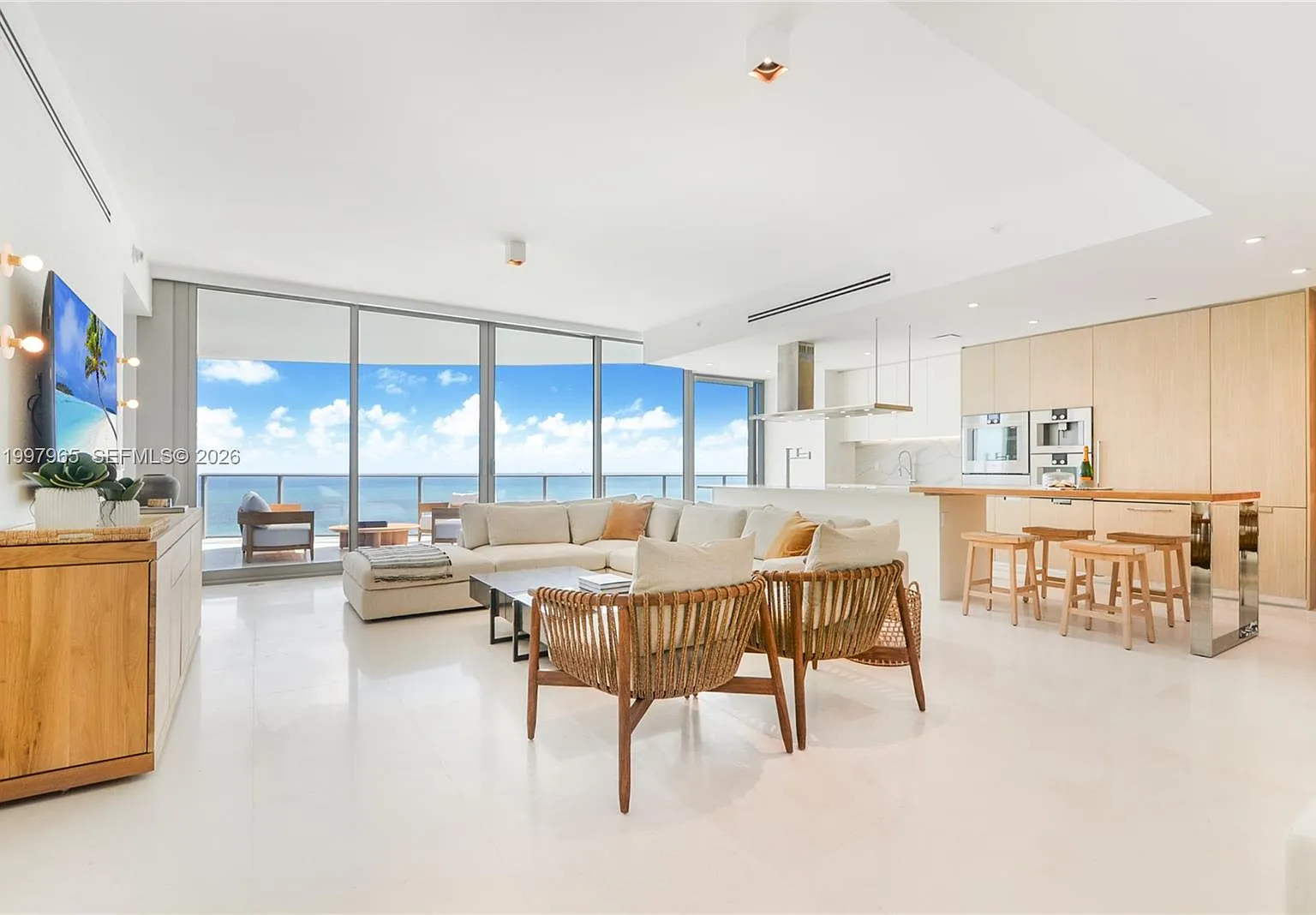 15701 Collins Condo — Photo 1