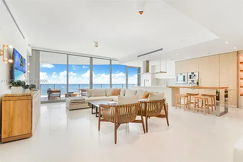 15701 Collins Ave Photo 1