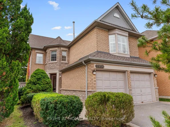 5954 Hemingway Rd, Mississauga, ON L5M 5M1