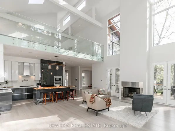 767 Cedarvale Dr, Innisfil, ON L9S 4L2