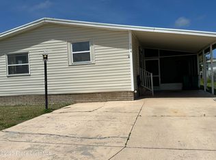 514 Puffin Dr, Barefoot Bay, FL 32976