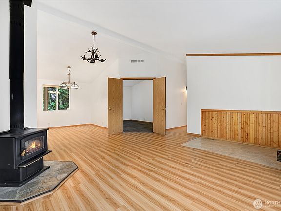 5th image of 18226 SE 164th Street