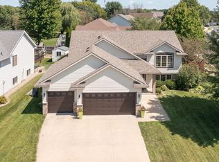 6338 28th Ave NW, Rochester, MN 55901