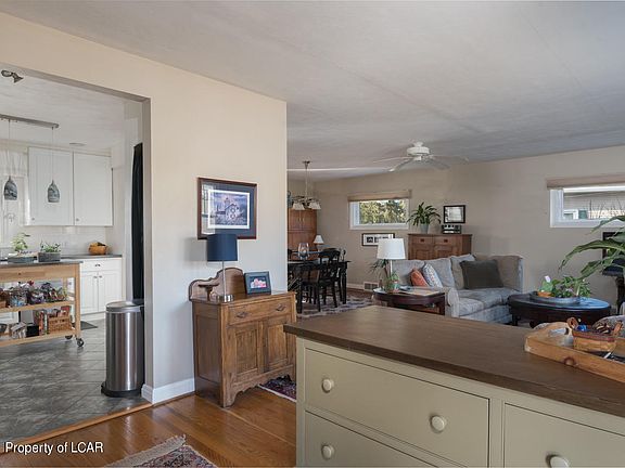 5th image of 21 Highland Dr