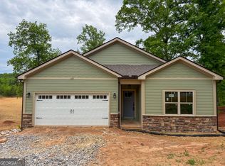 365 Hunts Ridge Dr, Cleveland, GA 30528