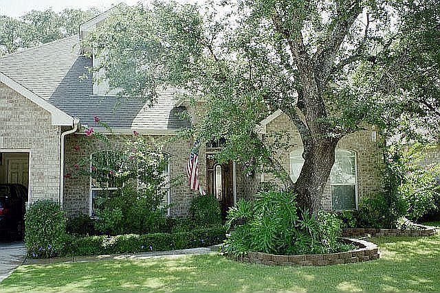 1st image of 18334 Edwards Oaks