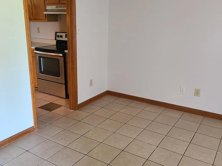 107 Peregrine Pl — Photo 12