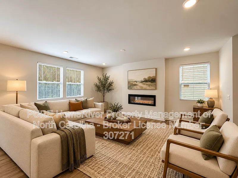4 bed, 2.5 bath, 1889 sqft, $2,095 — Photo 2