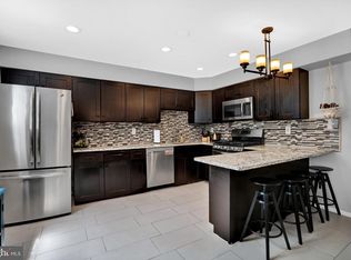 1002 Debbie Ln, Phoenixville, PA 19460
