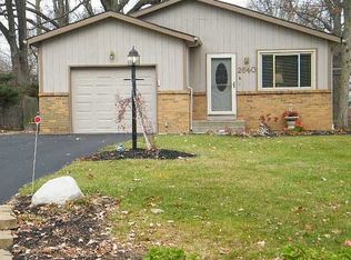 2640 Wildwood Rd, Columbus, OH 43231