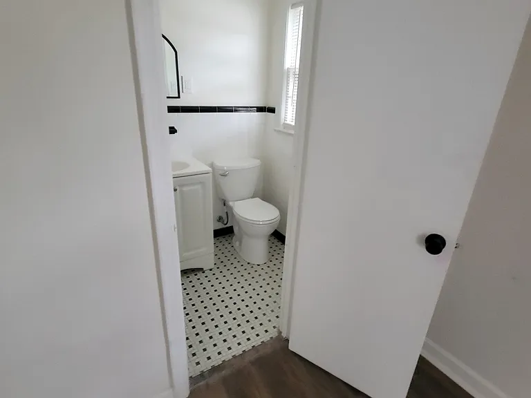 1673 S Perkins Rd — Photo 33