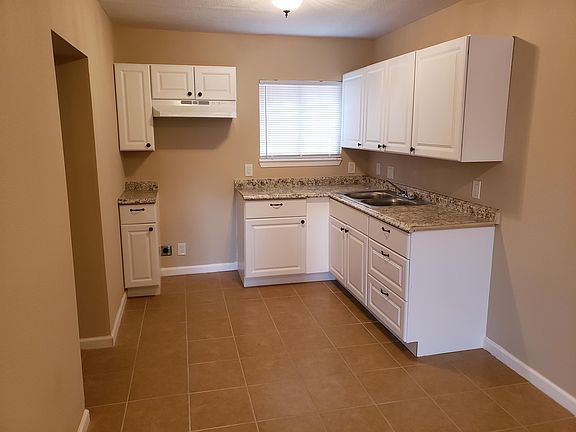 4th image of 9603 Marlive Ln #4