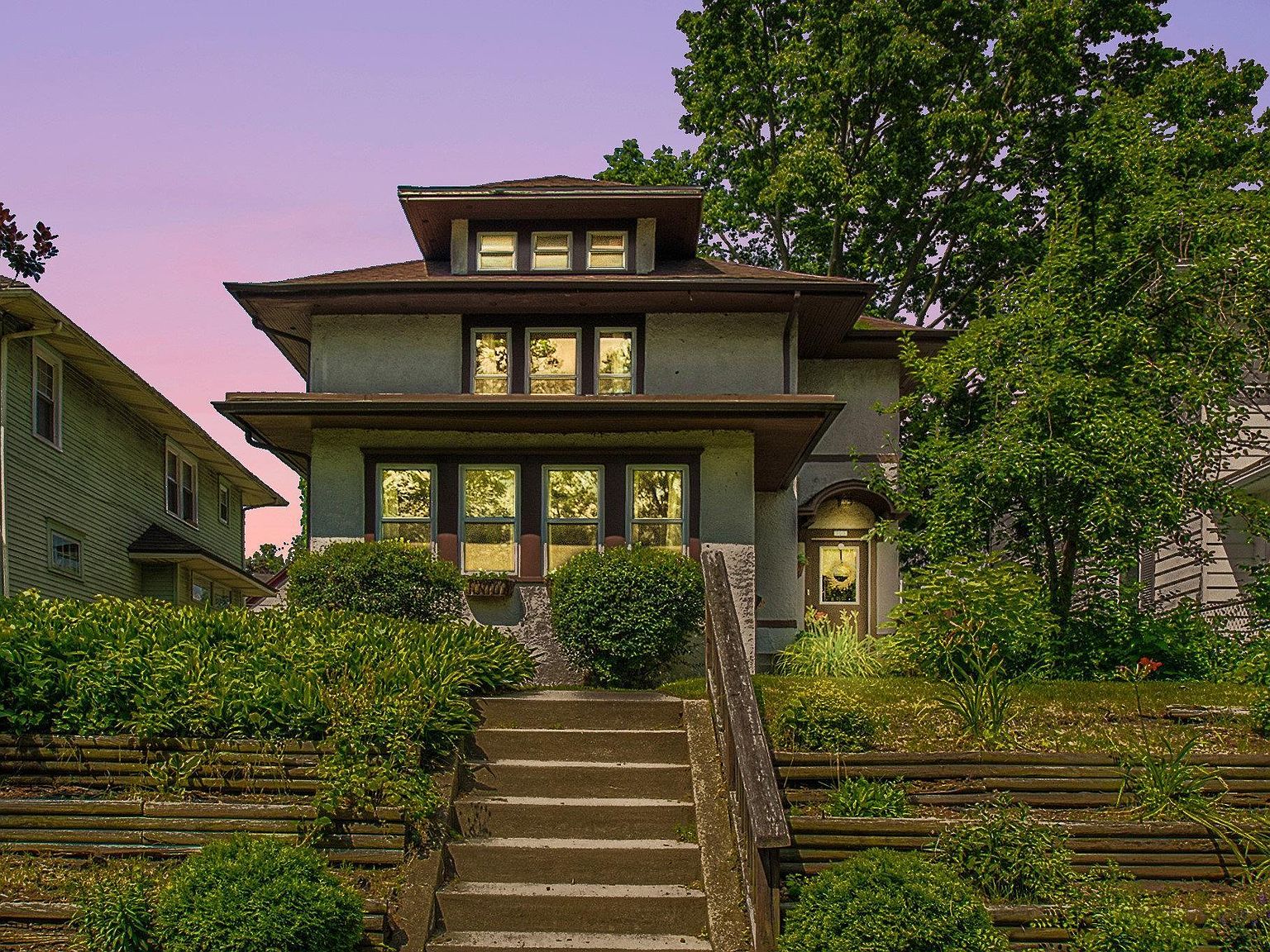 709 Riverside Dr, South Bend, IN 46601 Zillow