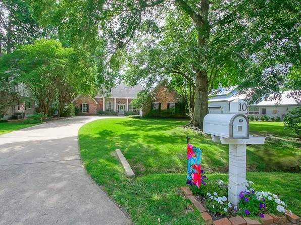 10 Colony Trail Dr, Mandeville, LA 70448