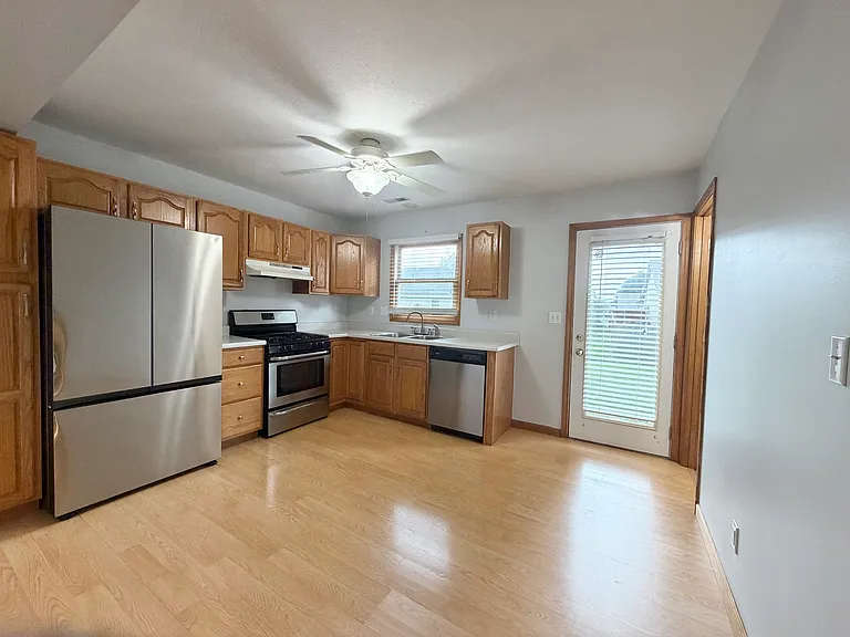 60 Gilliam Ct — Photo 4