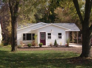 1108 Kusterer Ave NW, Grand Rapids, MI 49534