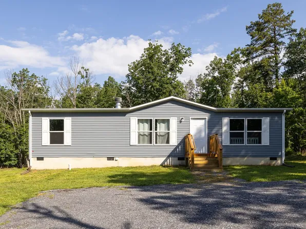 3907 Mule Skinner Ln, Elkton, VA 22827