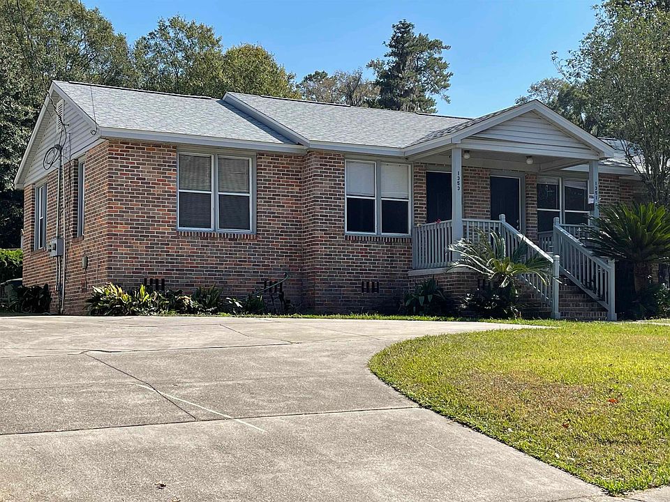 1st image of 1351 Colonial Dr