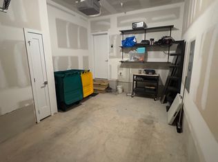 (Undisclosed Address), Philadelphia, PA 19125