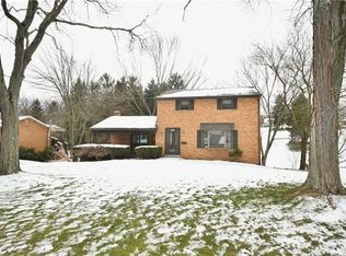 143 Greenwood Dr, Canonsburg, PA