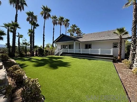 2nd image of 24726 Zanja Pl