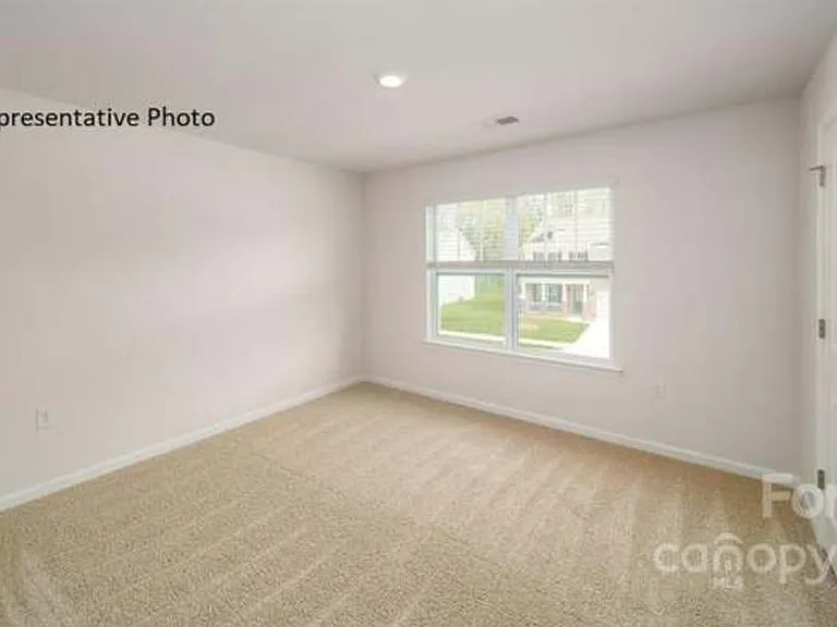 4014 Village Blvd — Photo 11