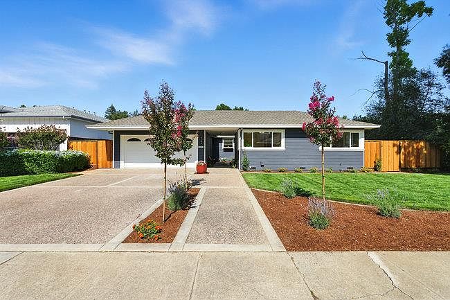 1st image of 4244 Los Palos Pl