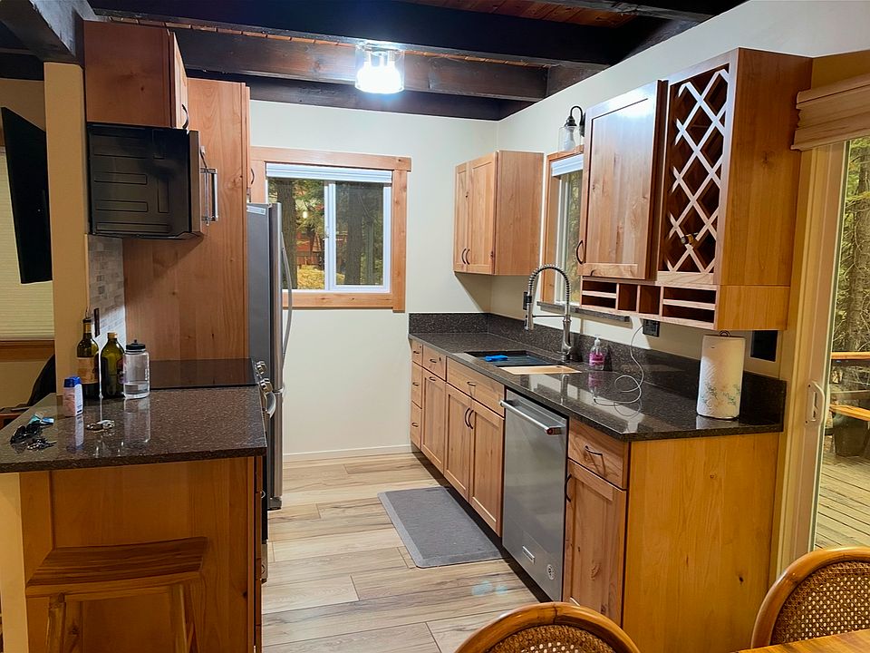 2nd image of 7070 Placer St