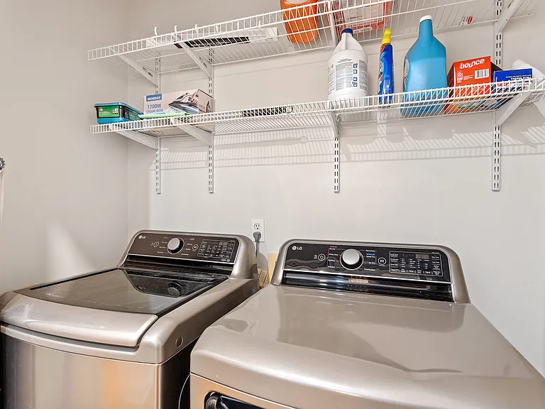 6001 Winterpointe Ln #102 — Photo 37