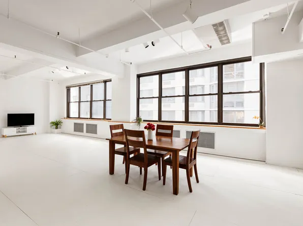 335 West 38th Street 4 image 1 of 20