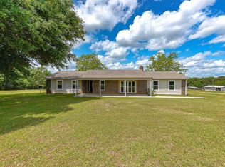 1080 Adkinson Rd, Newton, AL 36352