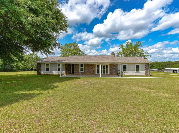1080 Adkinson Rd, Newton, AL 36352