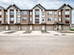 205 NE Copperpond Row SE, Calgary, AB T2Z 1H3
