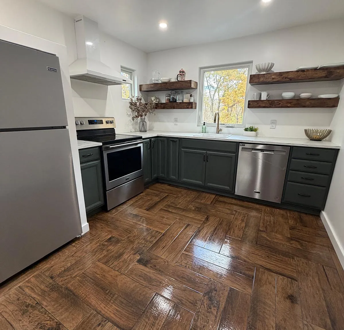 1 bed, 975 sqft, $1,740 — Photo 4