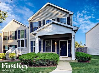 767 Serendipity Dr, Aurora, IL 60504