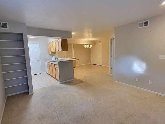 3rd image of 2551 24th St #B-6