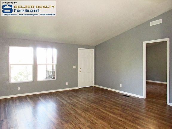3rd image of 1480 Baechtel Rd
