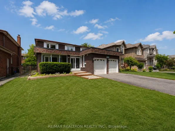 90 Holmes Ave, Toronto, ON M2N 4M4