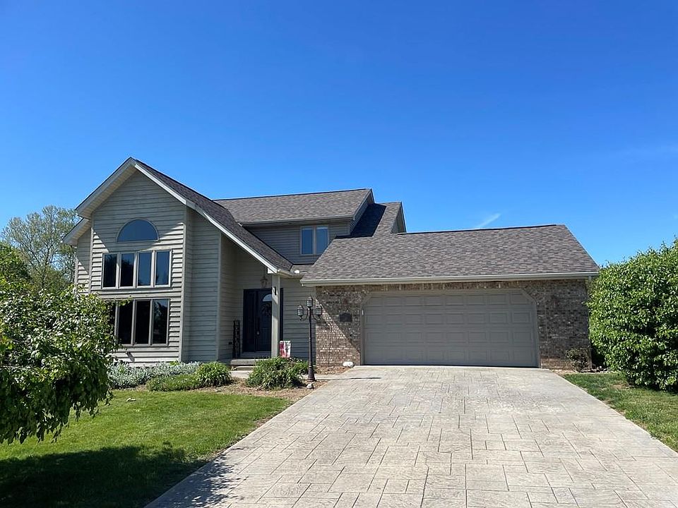 1st image of 351 Golfview Dr