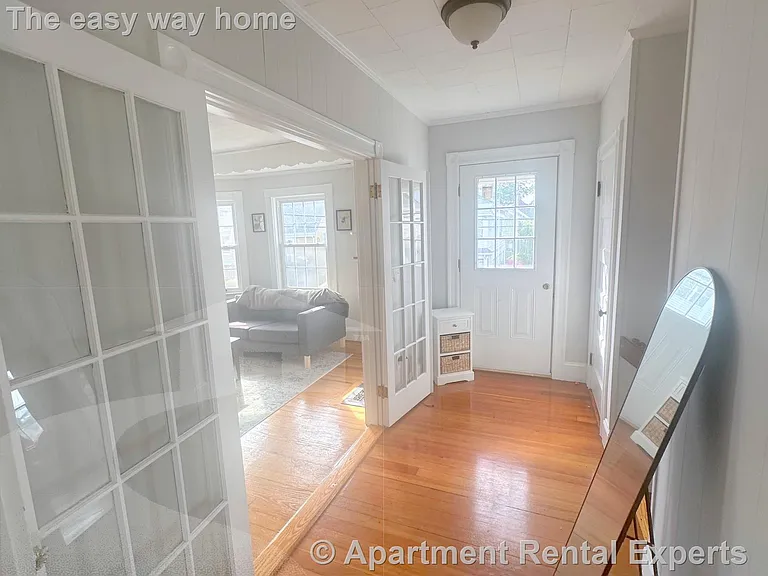 253 Arlington St #2 — Photo 3