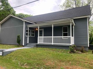 18 Rock St, Grantville, GA 30220