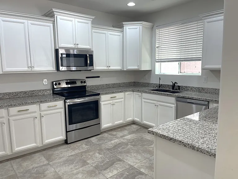 1062 S Agnes Ln — Photo 9