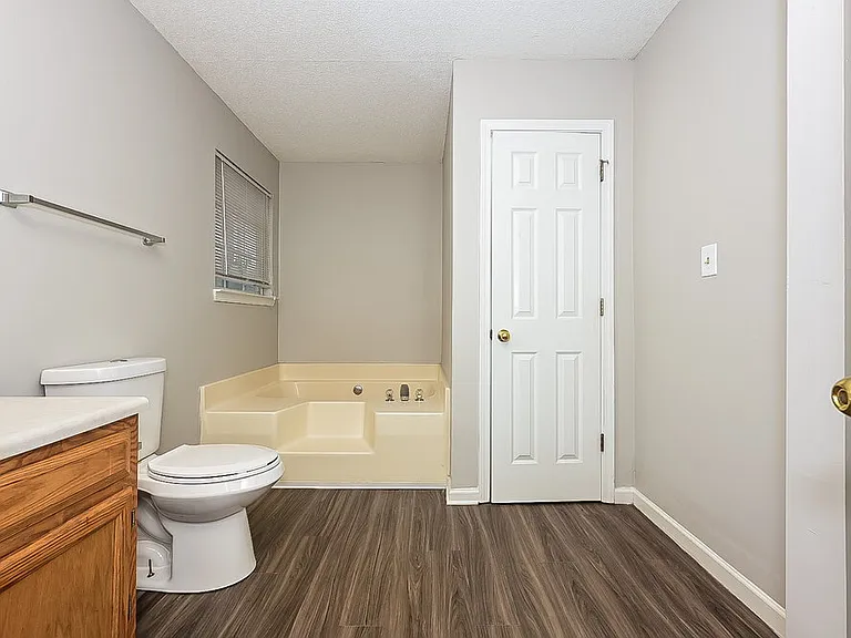 236 Brandon Ridge Cir — Photo 10