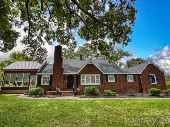 1025 Myrtle Dr, Rock Hill, SC 29732