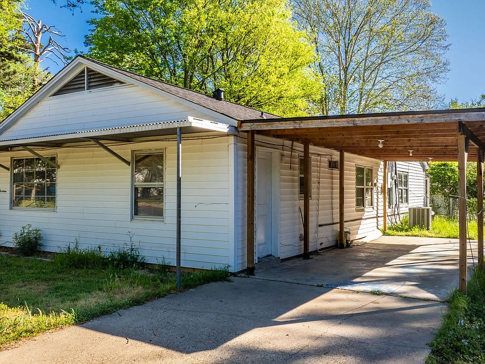 1st image of 715 Oakwood Dr