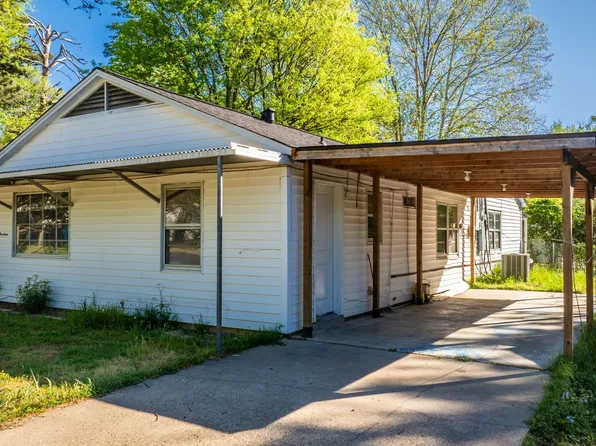 715 Oakwood Dr, Benton, AR 72015